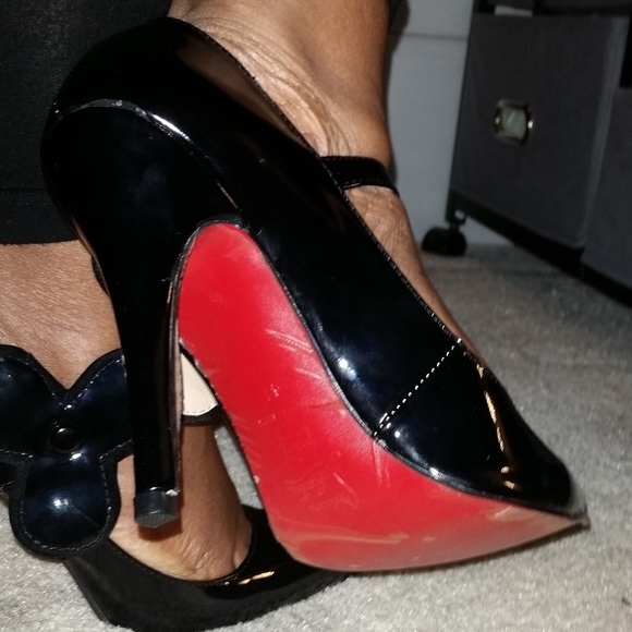 Brand new supposedly Christian Louboutin New never worn .Cant authenticate ! - Picture 4 of 10